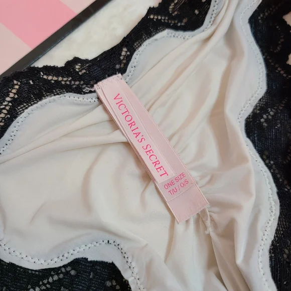 VTG Victoria's Secret Silky Nylon Lace Scrunch Bum Cheekini Panty OS One Size - Picture 5 of 6